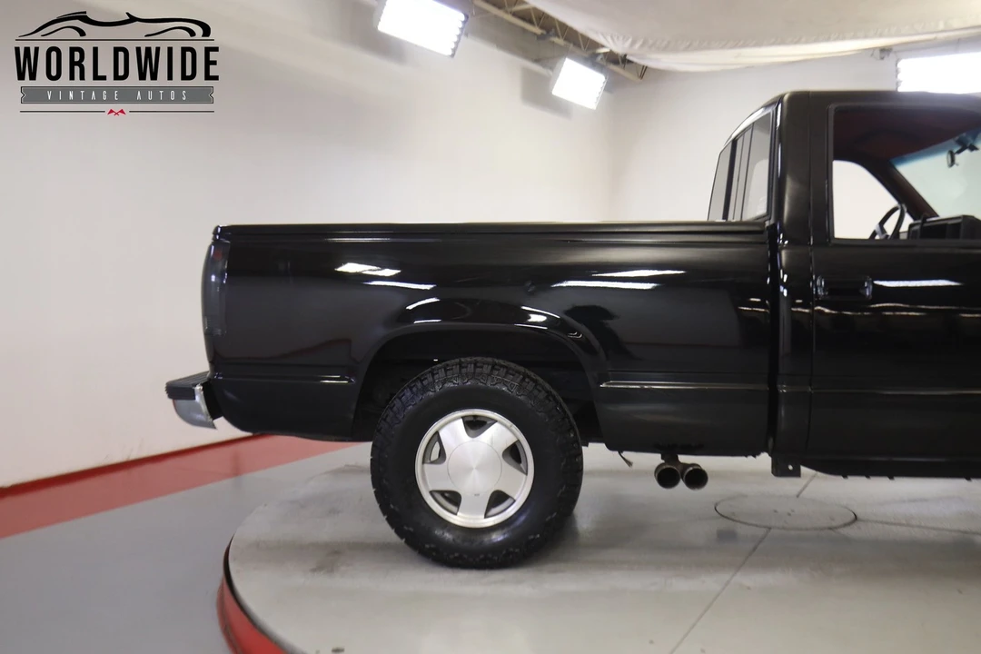1989 Chevrolet C/K 4th Gen - Image 9 of 12