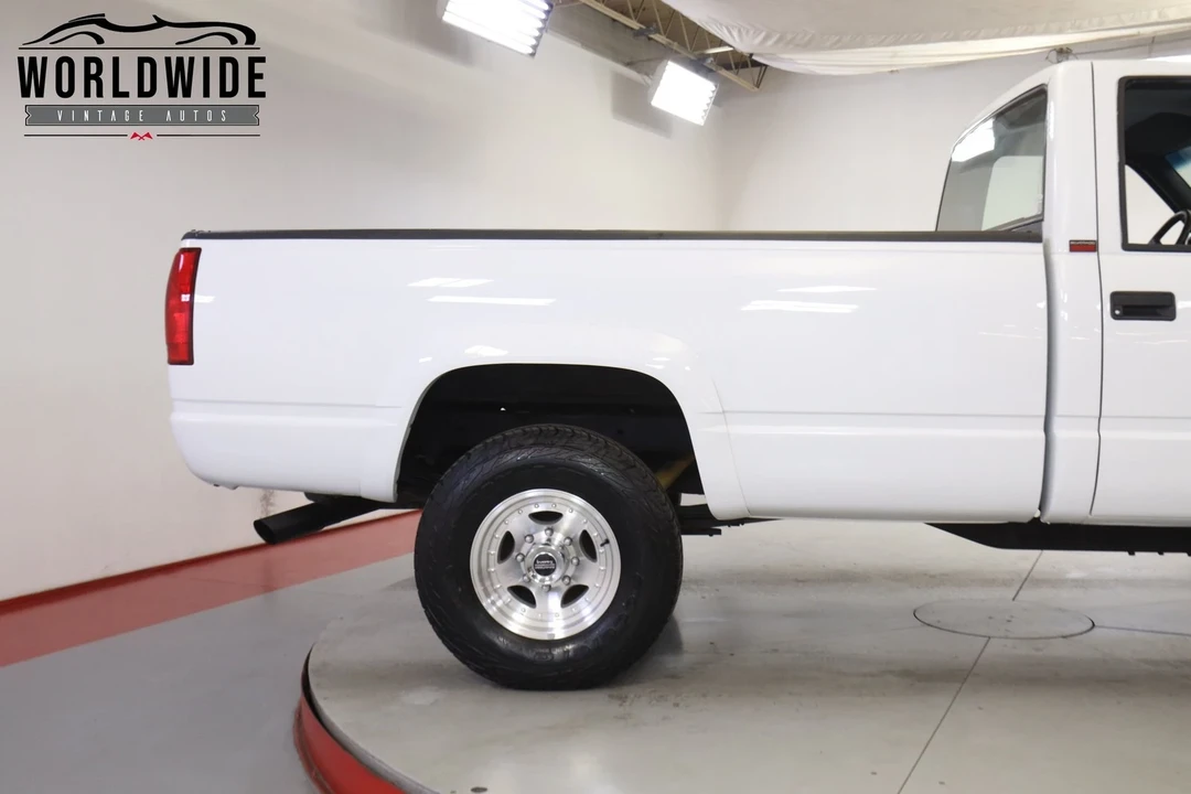 1989 Chevrolet C/K 3rd Gen - Image 9 of 12