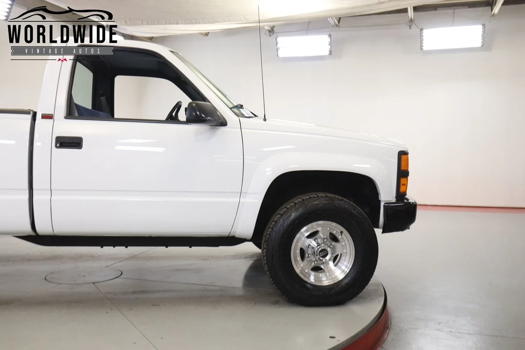 1989 Chevrolet C/K 3rd Gen - Image 8 of 12