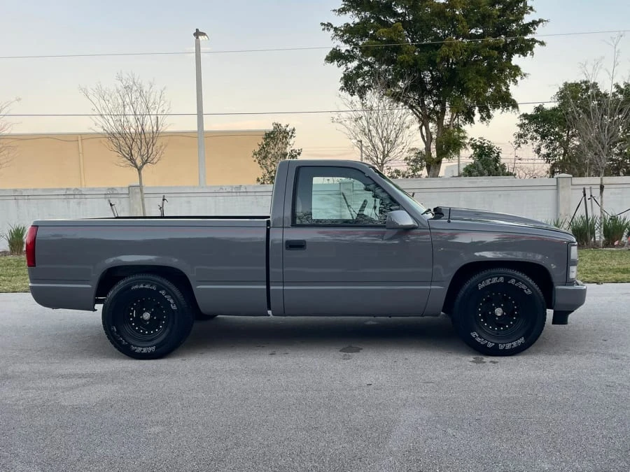 1989 Chevrolet C/K 4th Gen - Image 11 of 31