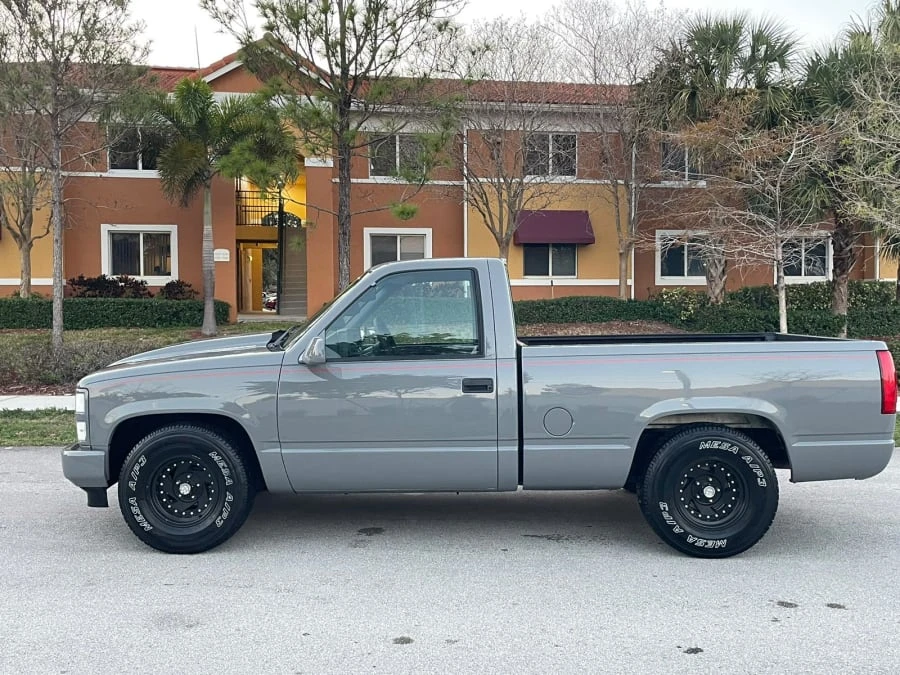 1989 Chevrolet C/K 4th Gen - Image 9 of 31