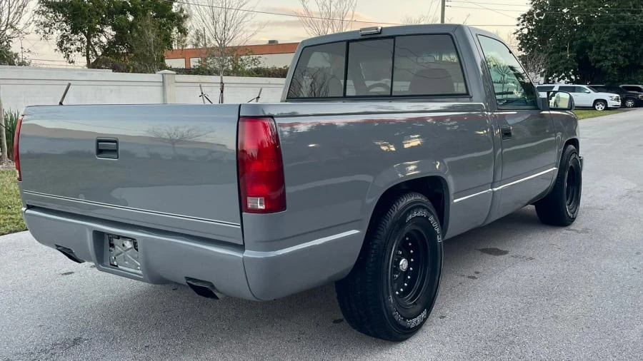 1989 Chevrolet C/K 4th Gen - Image 3 of 31