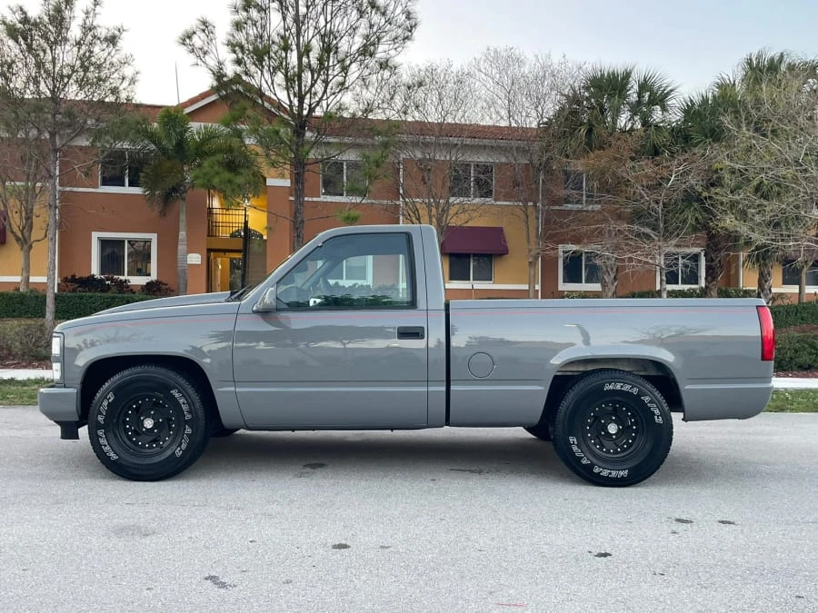 1989 Chevrolet C/K 4th Gen - Image 2 of 31