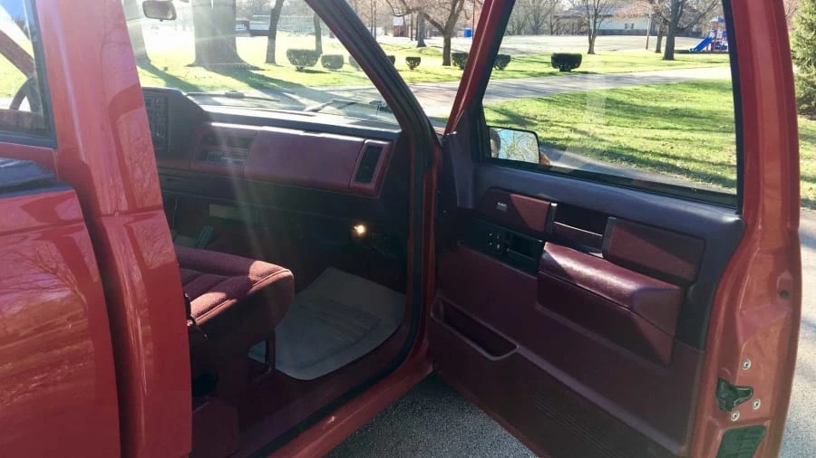 1989 Chevrolet C/K 4th Gen - Image 6 of 12