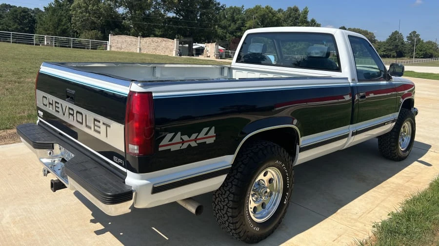 1989 Chevrolet C/K 4th Gen - Image 5 of 16