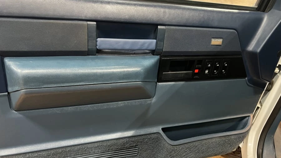 1989 Chevrolet C/K 4th Gen - Image 12 of 16
