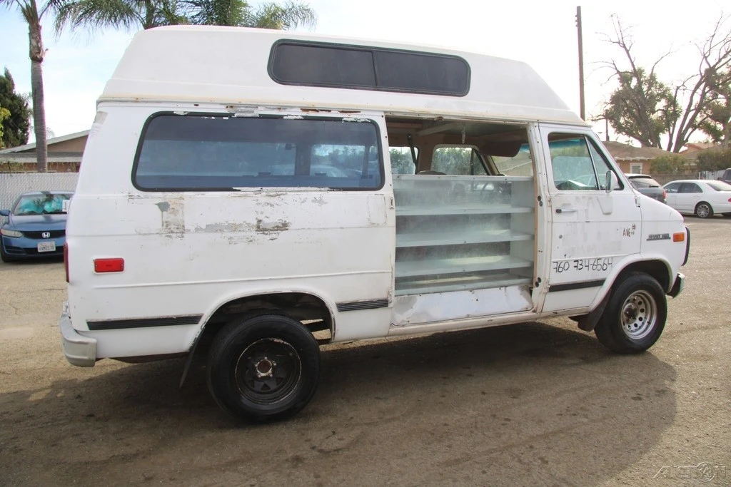 1989 Chevrolet G-Series Van - Image 7 of 21