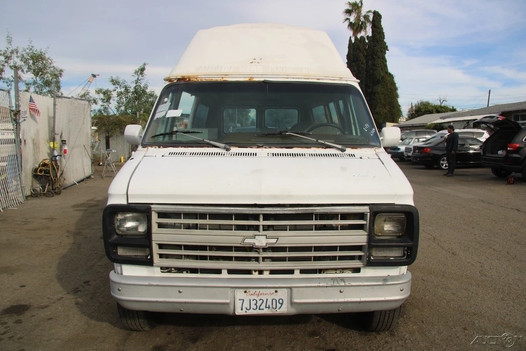 1989 Chevrolet G-Series Van - Image 11 of 21