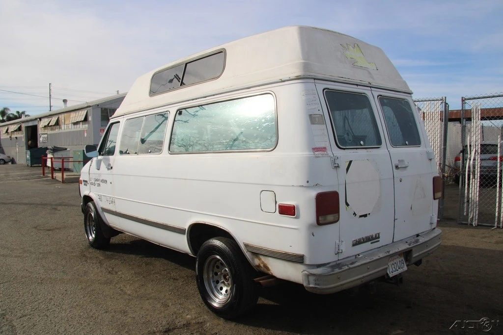 1989 Chevrolet G-Series Van - Image 5 of 21
