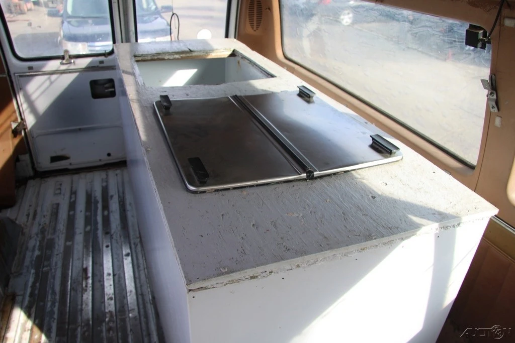 1989 Chevrolet G-Series Van - Image 19 of 21