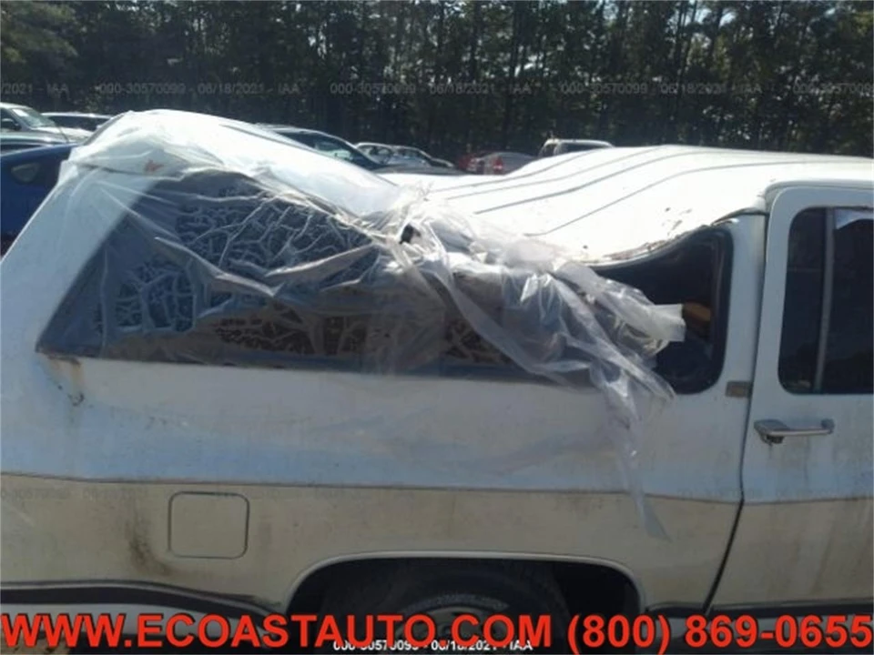 1989 Chevrolet Suburban 7th Gen - Image 5 of 10
