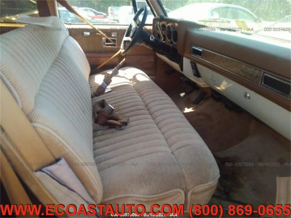 1989 Chevrolet Suburban 7th Gen - Image 7 of 10