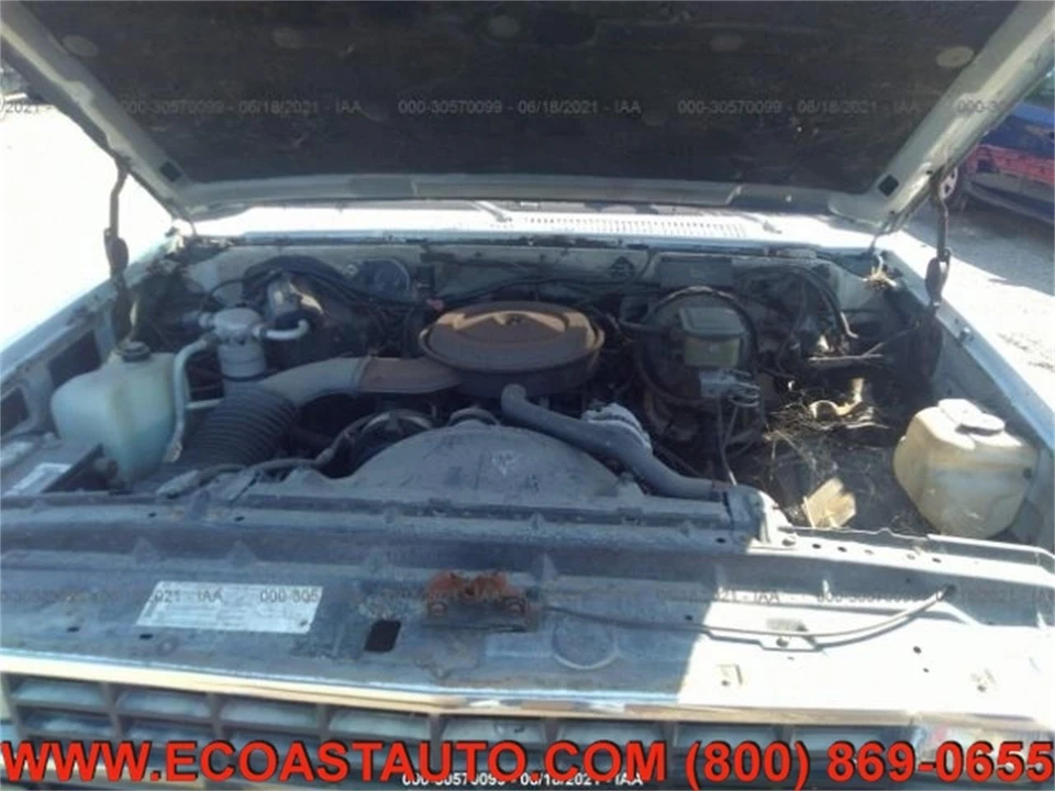 1989 Chevrolet Suburban 7th Gen - Image 6 of 10