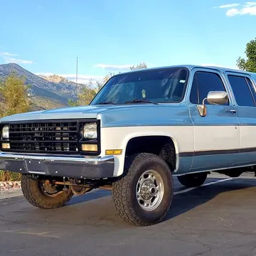 1989 Chevrolet Suburban 3/4 ton 4x4