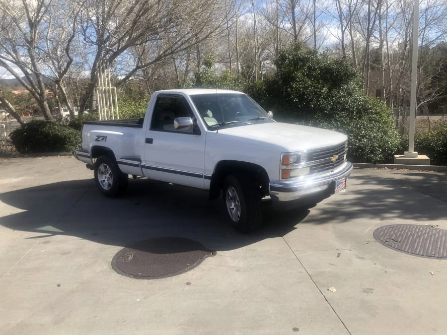 1989 Chevrolet C/K 4th Gen - Image 2 of 11