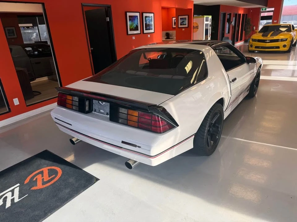 1989 Chevrolet Camaro 3rd Gen - Image 4 of 10
