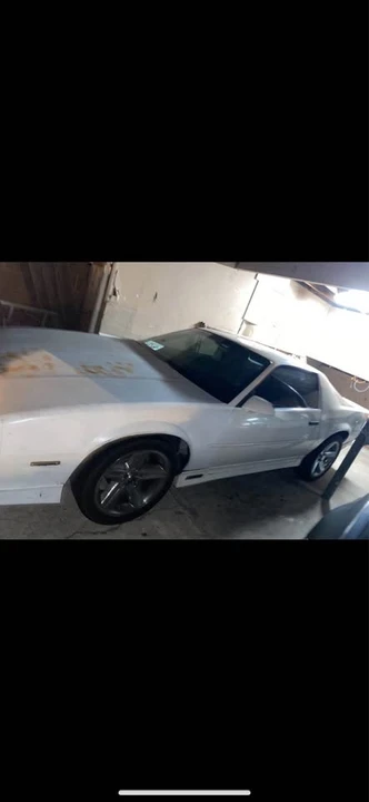 1989 Chevrolet Camaro 3rd Gen - Image 2 of 4