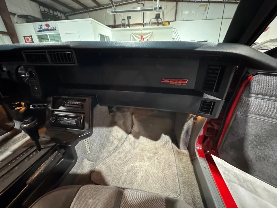 1989 Chevrolet Camaro 3rd Gen - Image 10 of 15