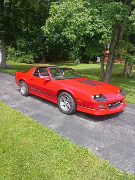 1989 Chevrolet Camaro 3rd Gen - Image 2 of 6