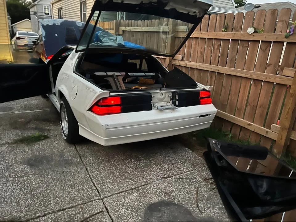 1989 Chevrolet Camaro 3rd Gen - Image 4 of 17