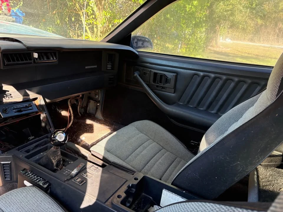 1989 Chevrolet Camaro 3rd Gen - Image 6 of 17