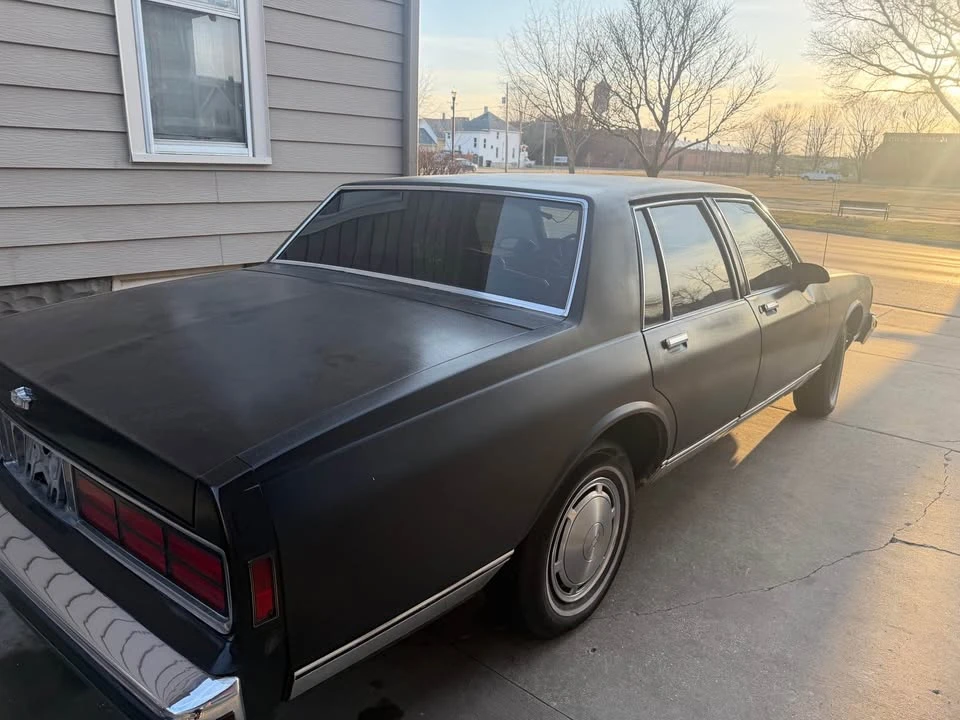 1989 Chevrolet Caprice - Image 3 of 9
