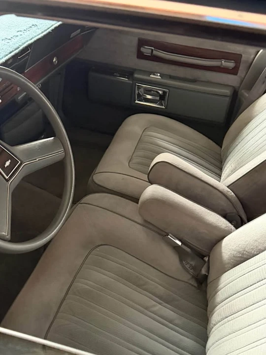 1989 Chevrolet Caprice - Image 9 of 9