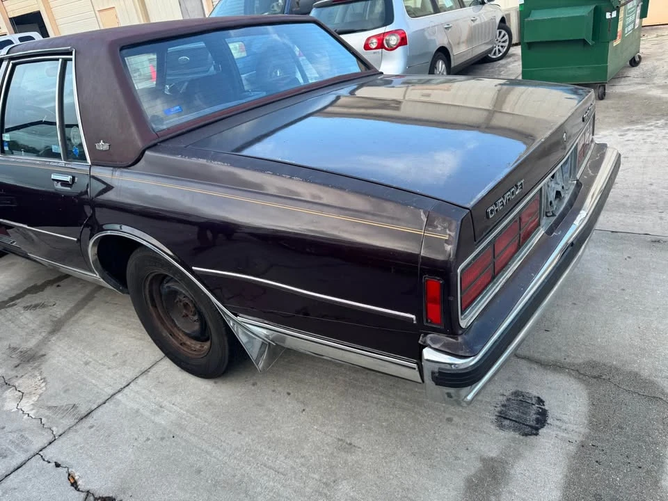 1989 Chevrolet Caprice - Image 5 of 10