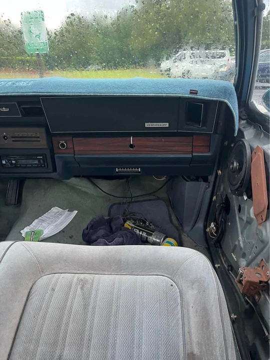 1989 Chevrolet Caprice - Image 13 of 15