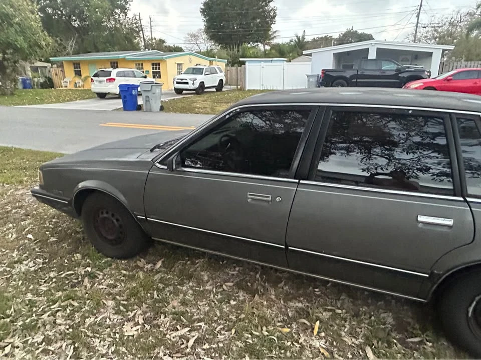 1989 Chevrolet Caprice - Image 10 of 12