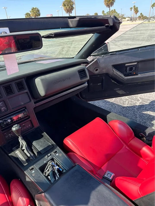 1989 Chevrolet Corvette C4 - Image 11 of 18