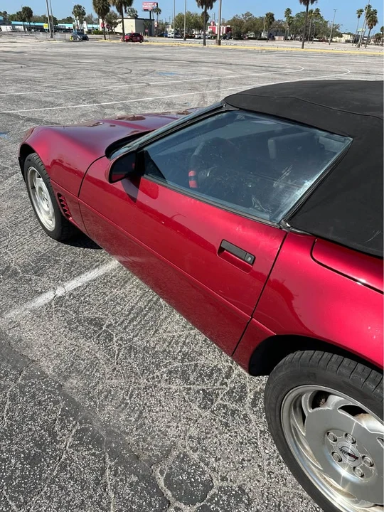 1989 Chevrolet Corvette C4 - Image 6 of 18