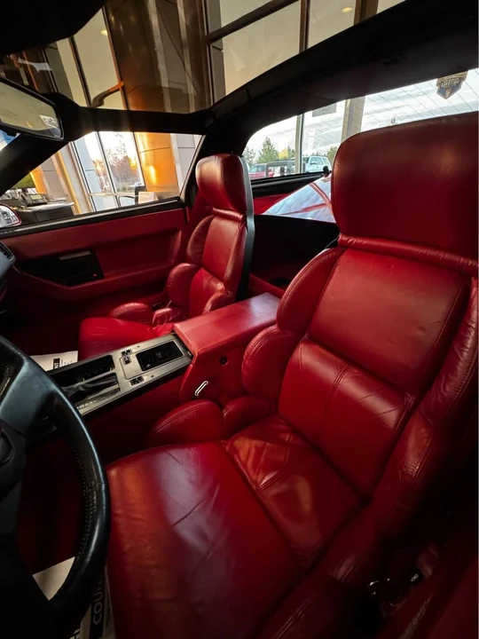 1989 Chevrolet Corvette C4 - Image 6 of 13