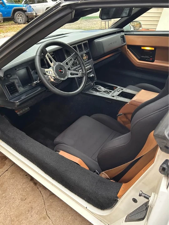 1989 Chevrolet Corvette C4 - Image 10 of 12