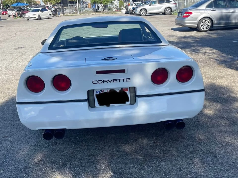 1989 Chevrolet Corvette C4 - Image 7 of 8