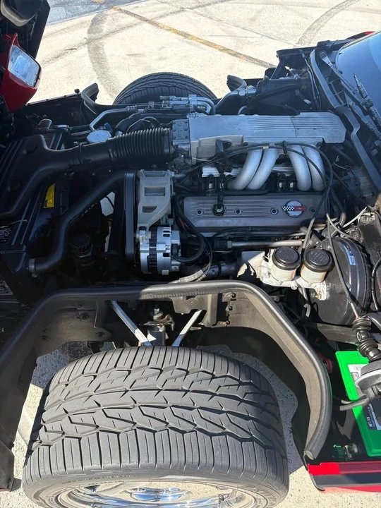 1989 Chevrolet Corvette C4 - Image 15 of 17