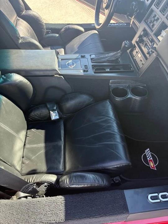 1989 Chevrolet Corvette C4 - Image 10 of 17