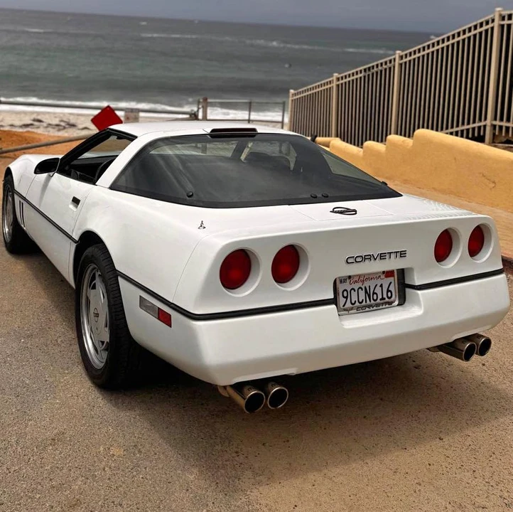 1989 Chevrolet Corvette C4 - Image 1 of 6