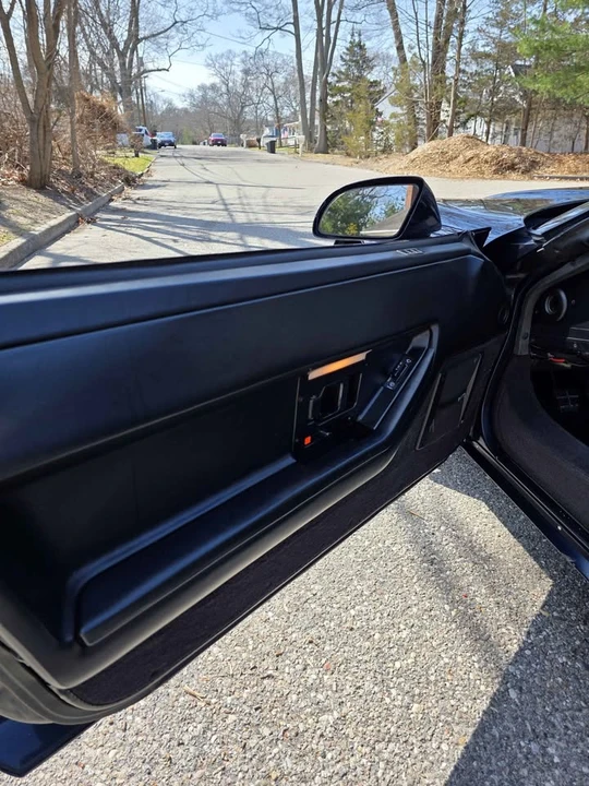 1989 Chevrolet Corvette C4 - Image 9 of 15