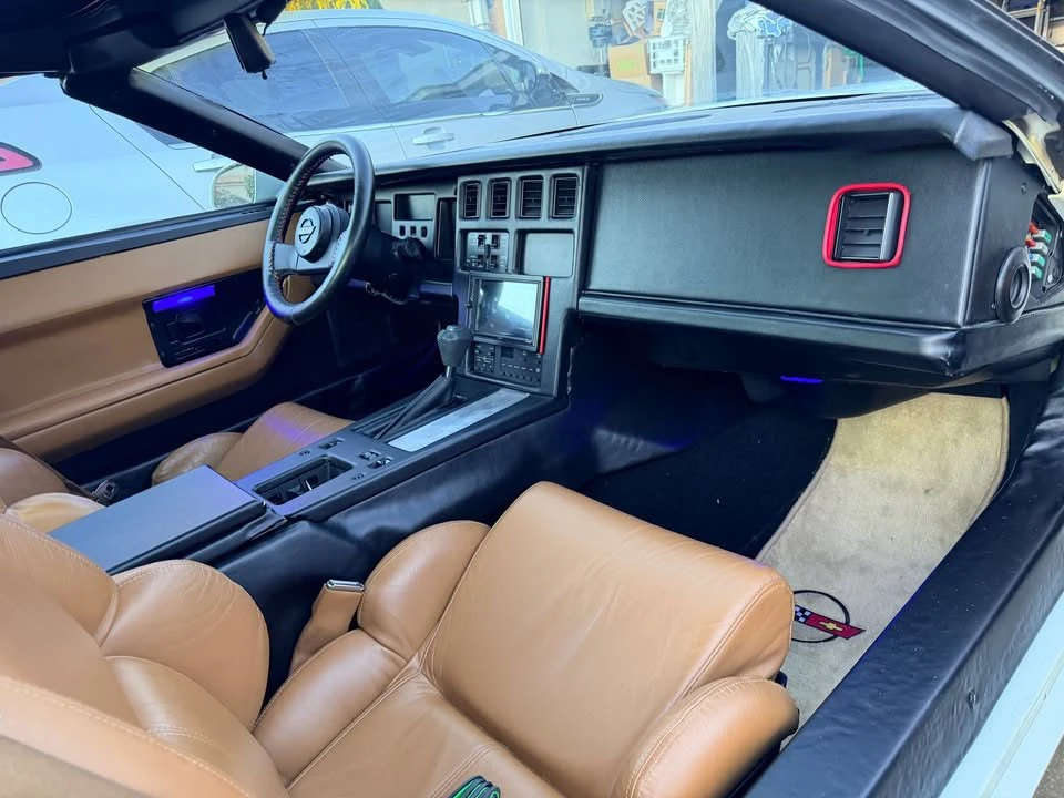 1989 Chevrolet Corvette C4 - Image 17 of 20
