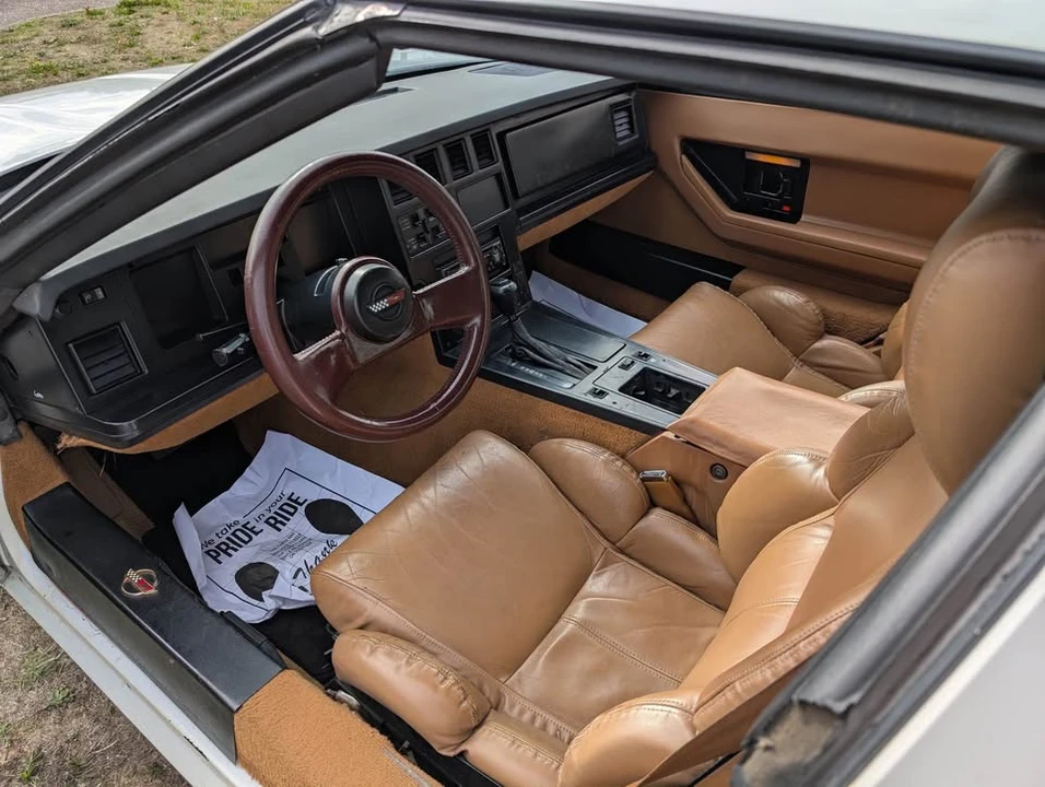1989 Chevrolet Corvette C4 - Image 6 of 9
