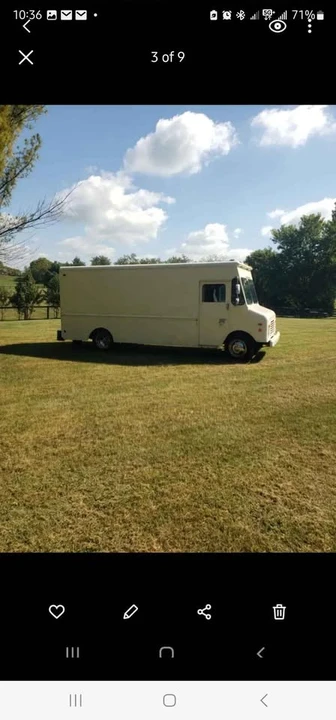 1989 Chevrolet G-Series Van - Image 4 of 15