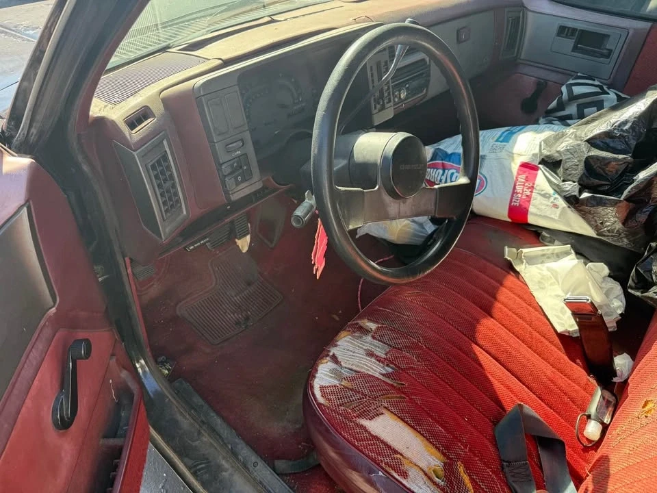 1989 Chevrolet S-10 - Image 6 of 8