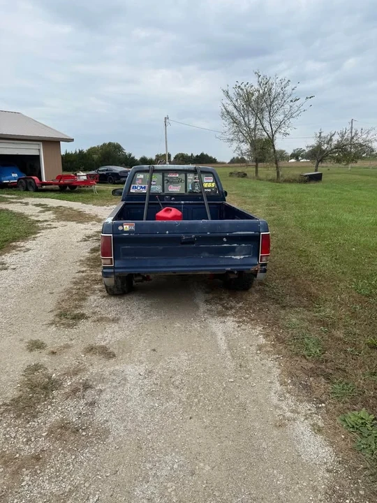 1989 Chevrolet S-10 - Image 4 of 5