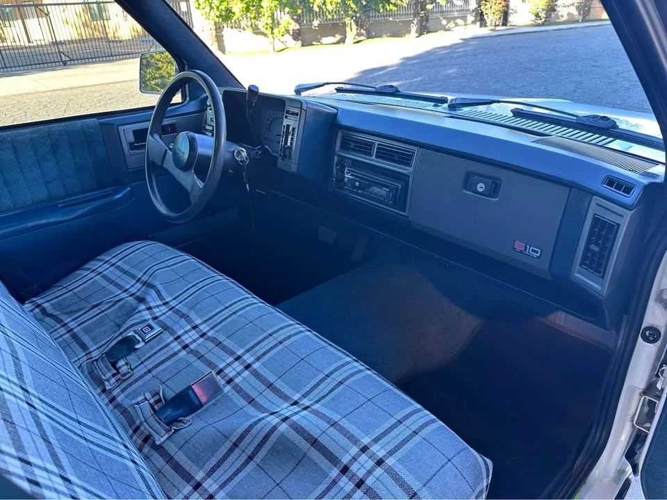 1989 Chevrolet S-10 - Image 7 of 12