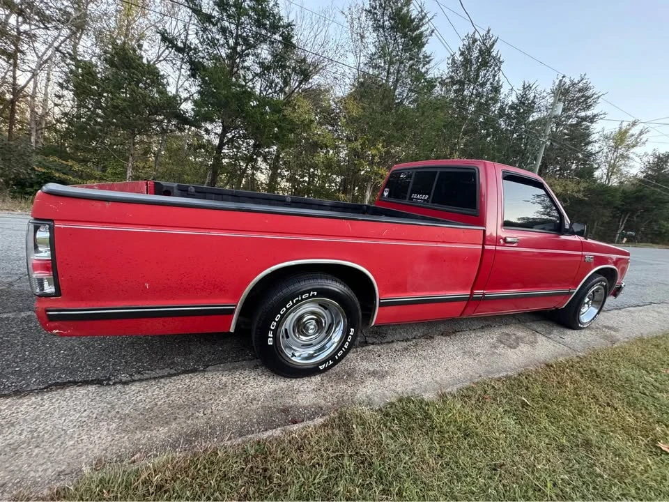 1989 Chevrolet S-10 - Image 4 of 8