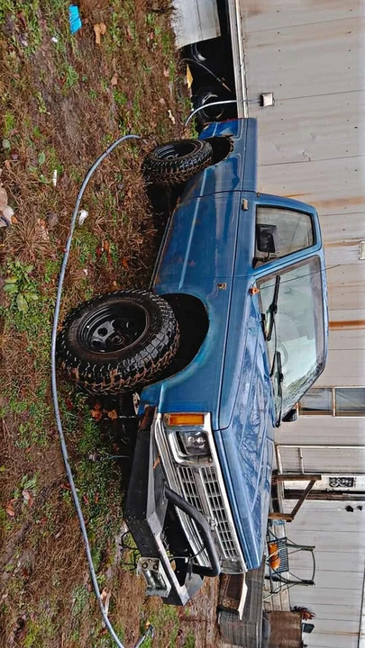 1989 Chevrolet S-10 - Image 2 of 13