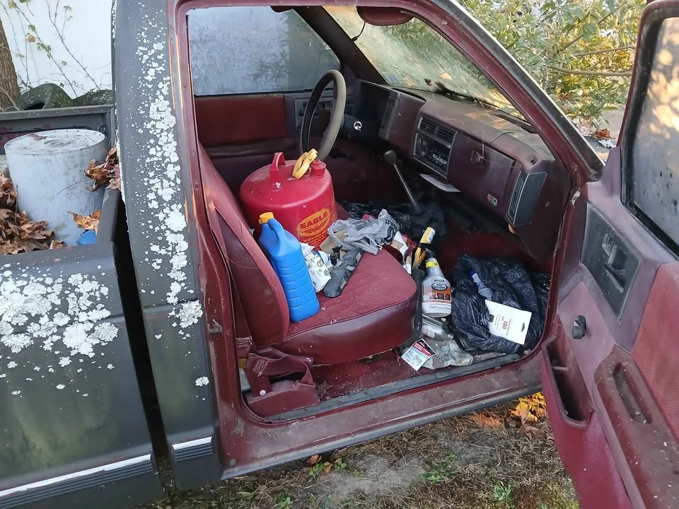 1989 Chevrolet S-10 - Image 2 of 3