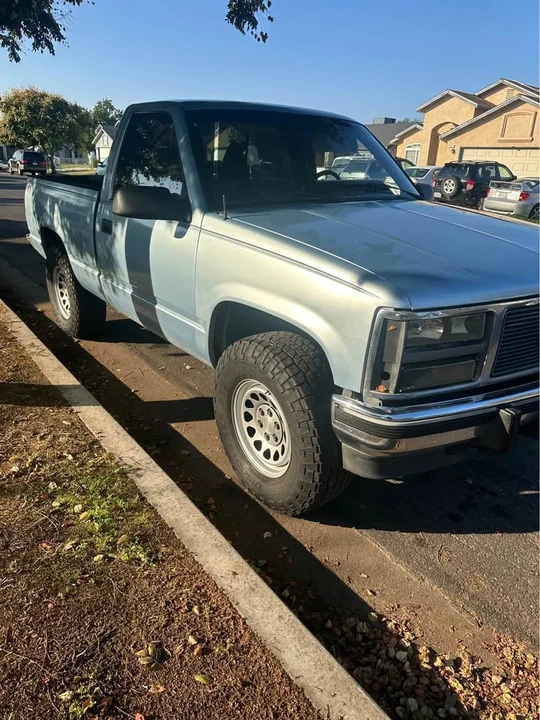1989 Chevrolet Silverado - Image 2 of 5
