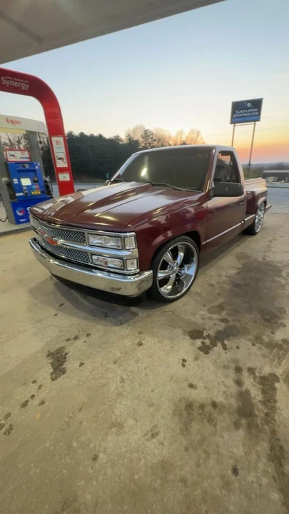 1989 Chevrolet Silverado - Image 3 of 4